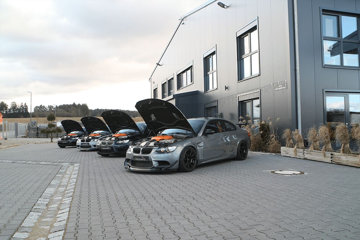 BMW E90 Tuning - infinitas - Beeindruckende Leistung - infinitas